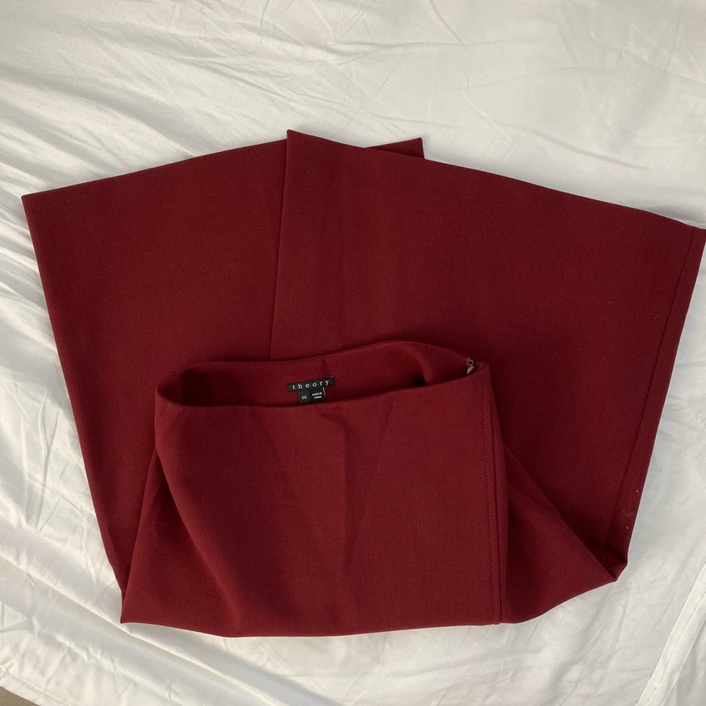 THEORY perfect business skirt
